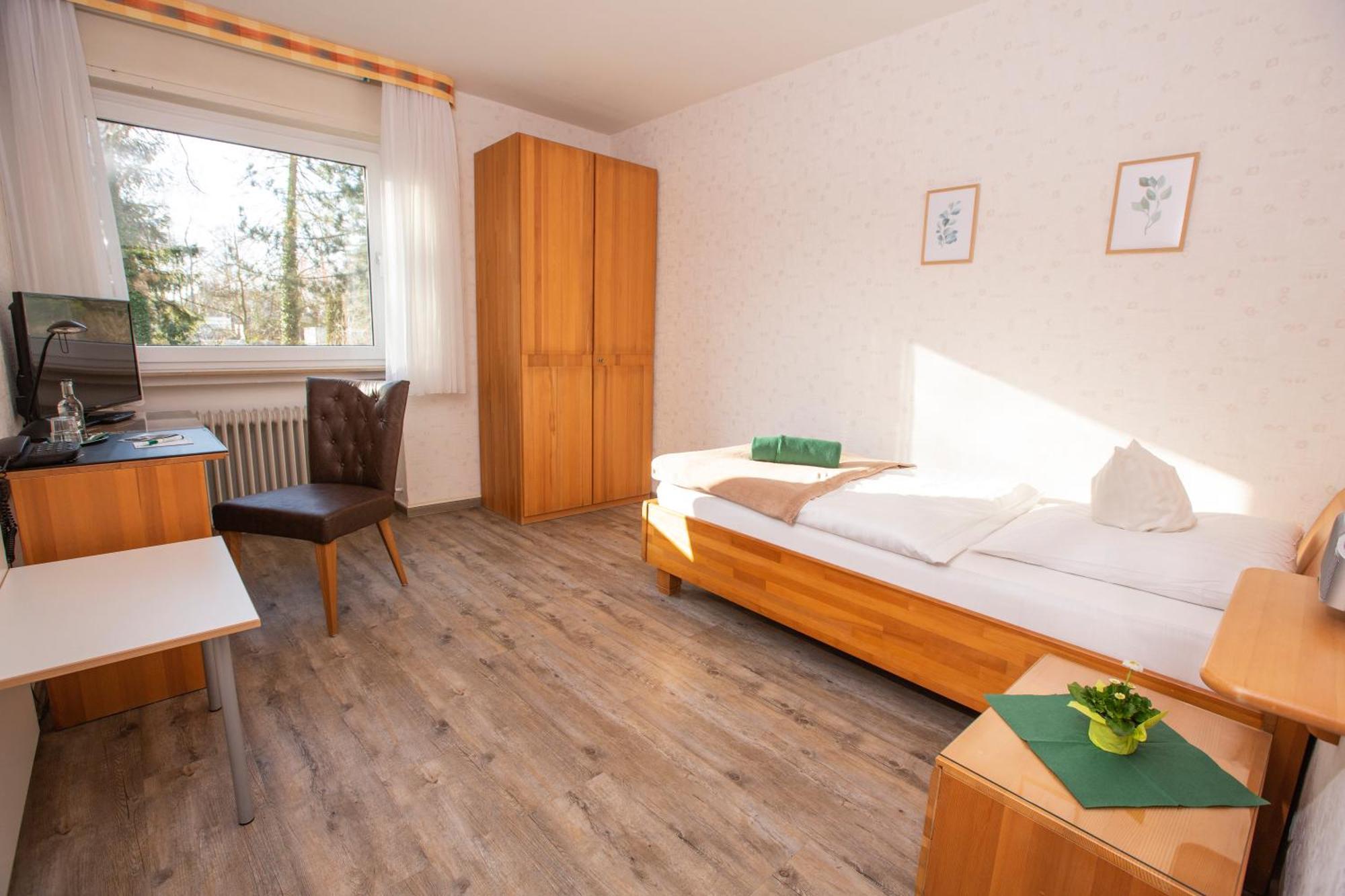 Hotel-Pension Haus Holtdirk Lippstadt Eksteriør bilde