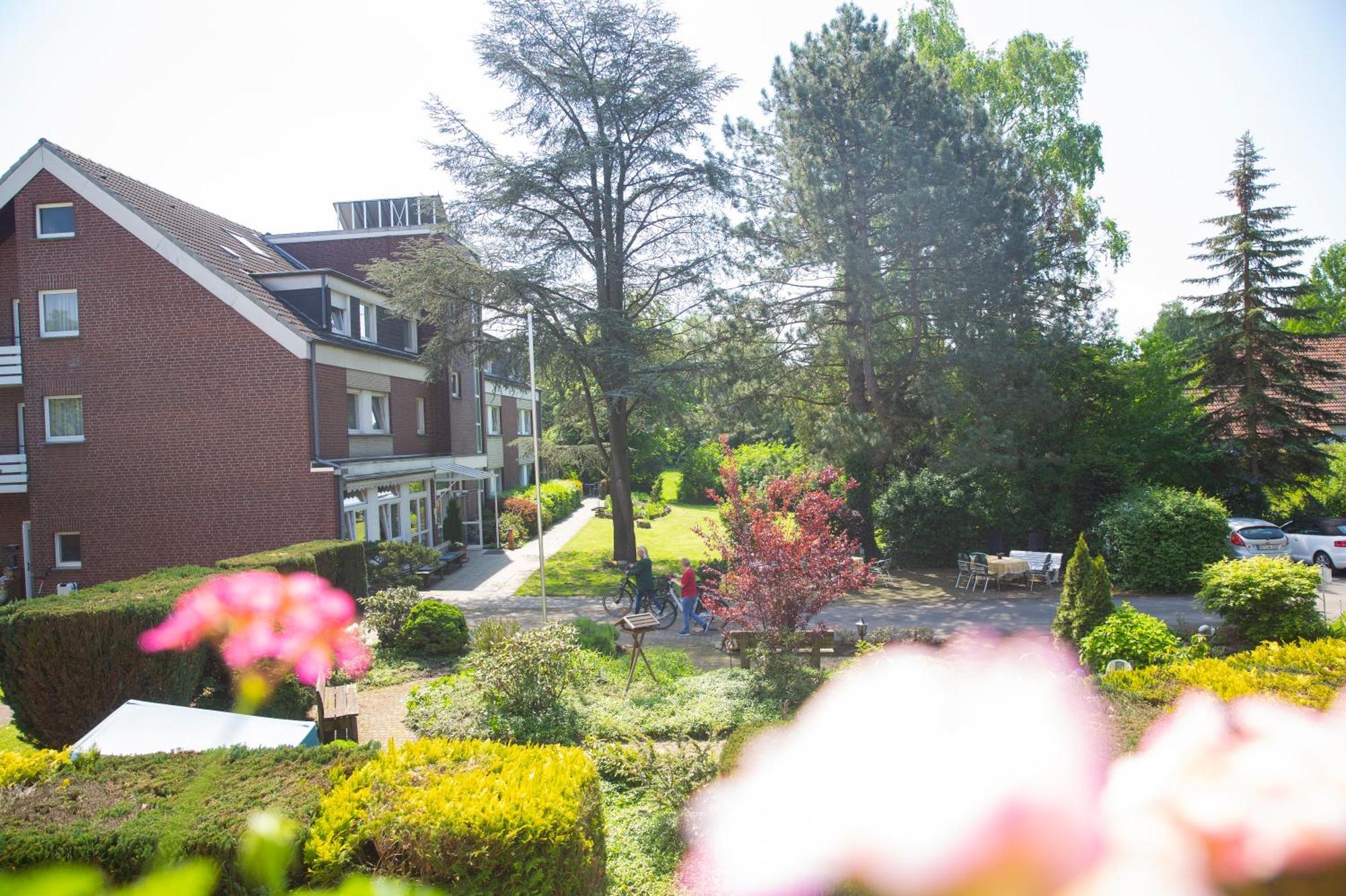 Hotel-Pension Haus Holtdirk Lippstadt Eksteriør bilde